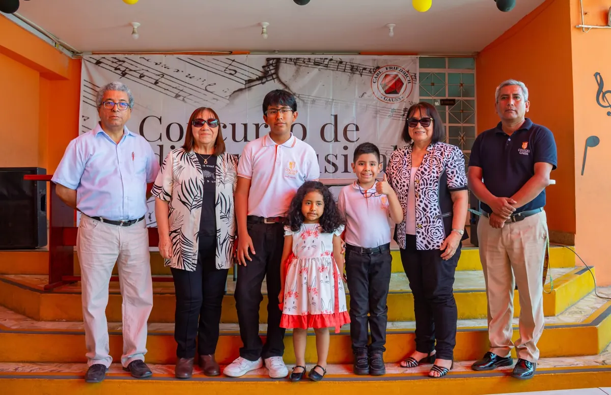 Niños y familias al finalizar la audición musical